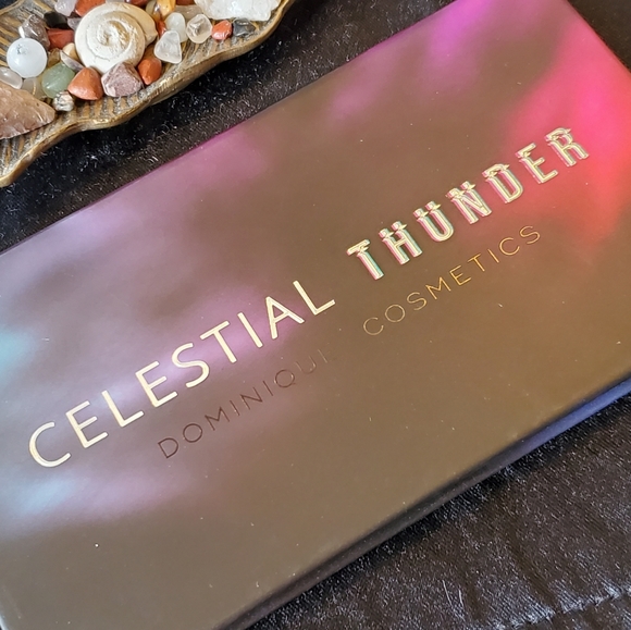 Dominique Cosmetics Celestial Thunder Eyeshadow Pa - Picture 2 of 2
